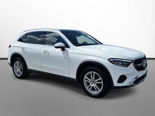 2025 Mercedes-Benz GLC 300