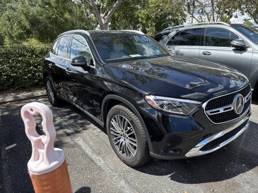 2024 Mercedes-Benz GLC 300
