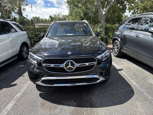 2024 Mercedes-Benz GLC 300