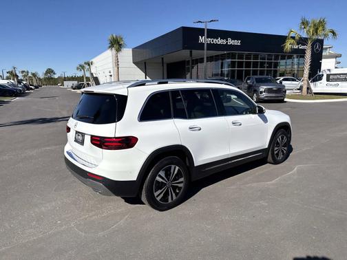 2025 Mercedes-Benz GLB 250 Base