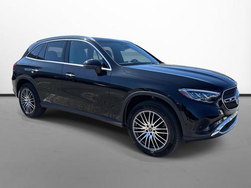 2025 Mercedes-Benz GLC 300 Base