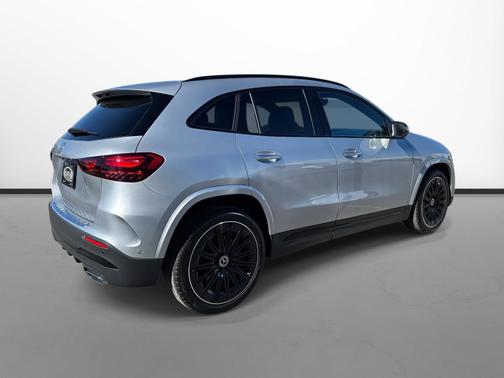 2025 Mercedes-Benz GLA 250 Base