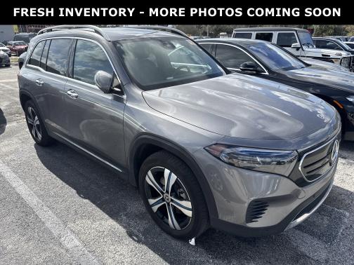 2023 Mercedes-Benz EQB 300 