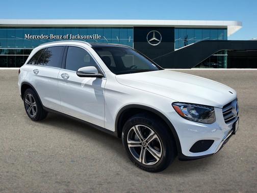 Polar White 2018 Mercedes-Benz GLC 300 4MATIC