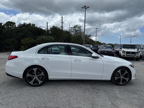 2025 Mercedes-Benz C-Class C 300