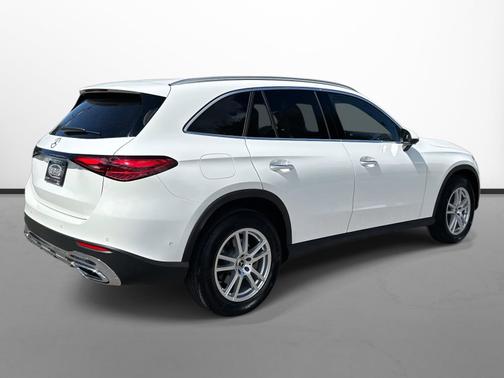 2025 Mercedes-Benz GLC 300 Base