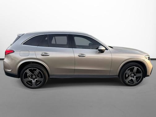 2023 Mercedes-Benz GLC 300 Base