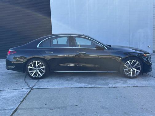 2025 Mercedes-Benz E-Class 