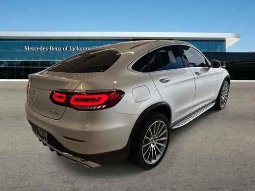 2020 Mercedes-Benz GLC 300 