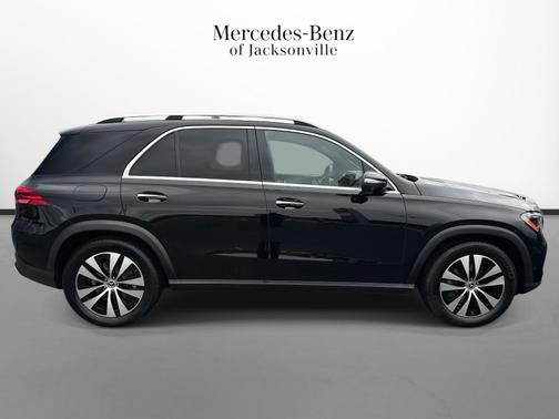 Black 2025 Mercedes-Benz GLE 350