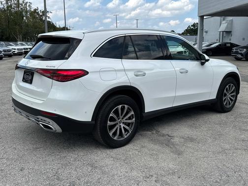 2024 Mercedes-Benz GLC 300 4MATIC