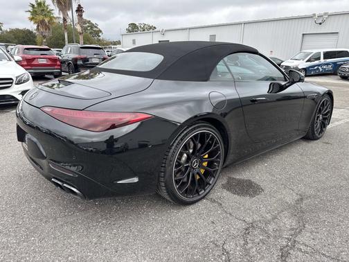 2022 Mercedes-Benz AMG SL 63 Base