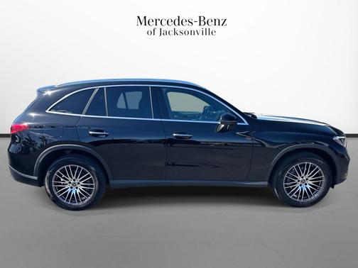 Black 2025 Mercedes-Benz GLC 300 4MATIC