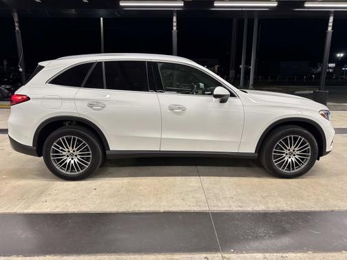 2024 Mercedes-Benz GLC 300 4MATIC