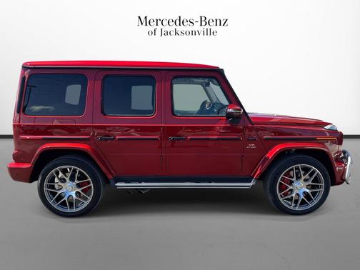 MANUFAKTUR Cardinal Red Metallic 2024 Mercedes-Benz AMG G 63