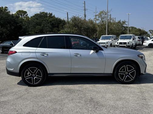 2023 Mercedes-Benz GLC 300 4MATIC