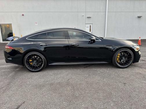 2020 Mercedes-Benz AMG GT 63 