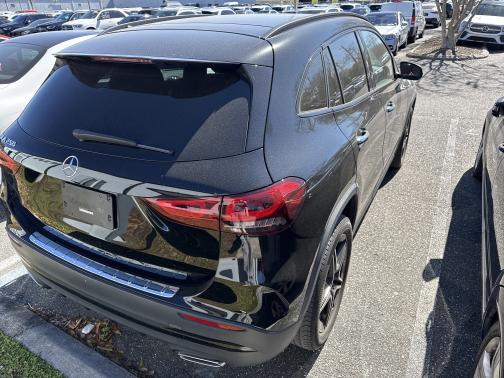 2022 Mercedes-Benz GLA 250 