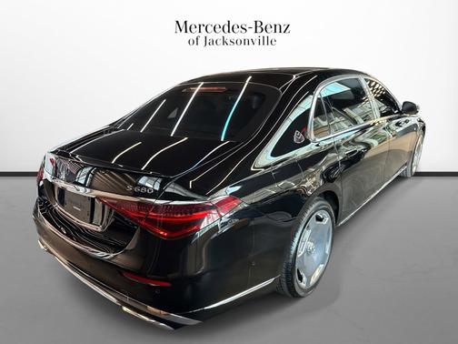 2024 Mercedes-Benz Maybach S 680 