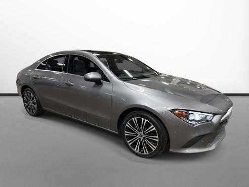 2022 Mercedes-Benz CLA 250 