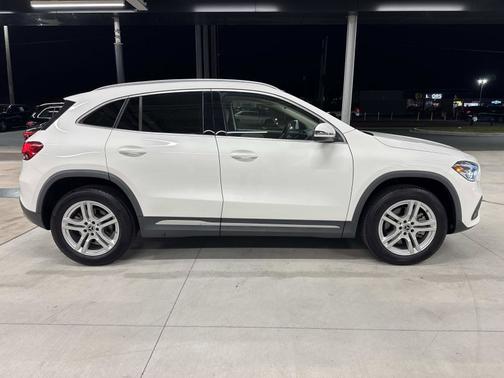 2022 Mercedes-Benz GLA 250 Base