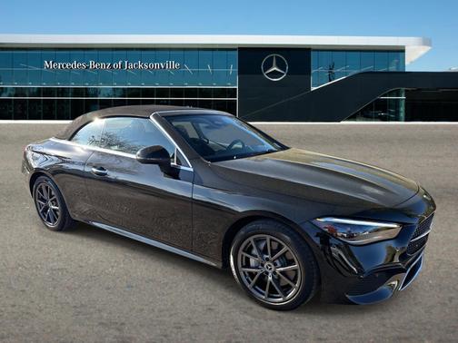 Black 2024 Mercedes-Benz CLE 300