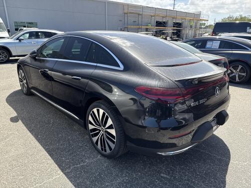 Obsidian Black Metallic 2023 Mercedes-Benz EQE 350+