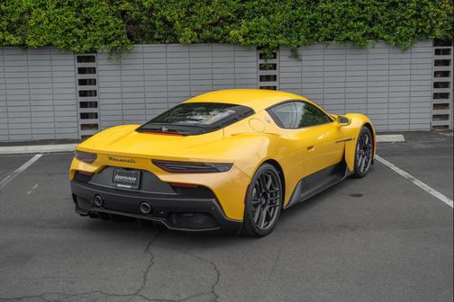 2023 Maserati MC20 Coupe