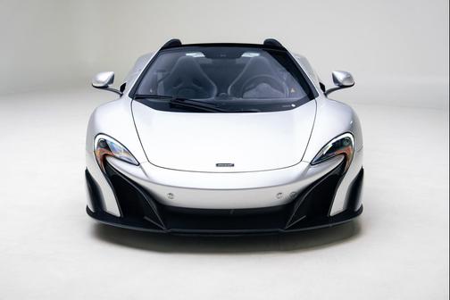 2016 McLaren 675LT Base