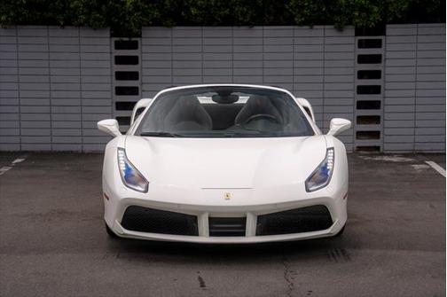 2018 Ferrari 488 Spider Base