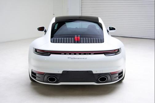 2024 Porsche 911 Carrera 4S