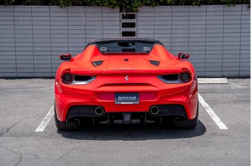 2017 Ferrari 488 Spider Base