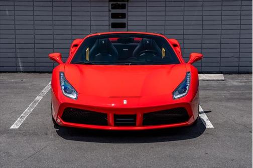 2017 Ferrari 488 Spider Base