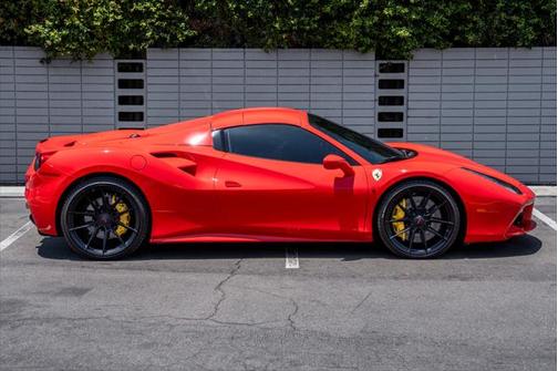 2017 Ferrari 488 Spider Base