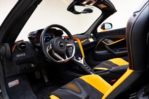 Orange 2025 McLaren 750S Spider