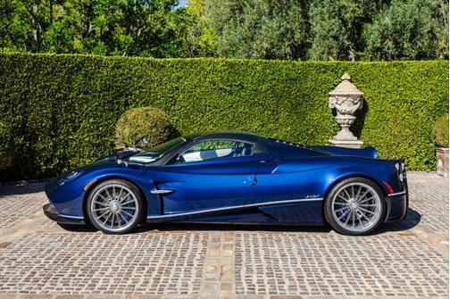 2017 Pagani Huayra Roadster Roadster