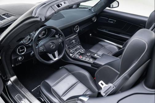 2012 Mercedes-Benz SLS AMG Base