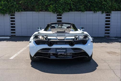 2020 McLaren 720S Base