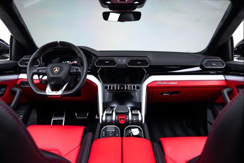 2021 Lamborghini Urus SUV