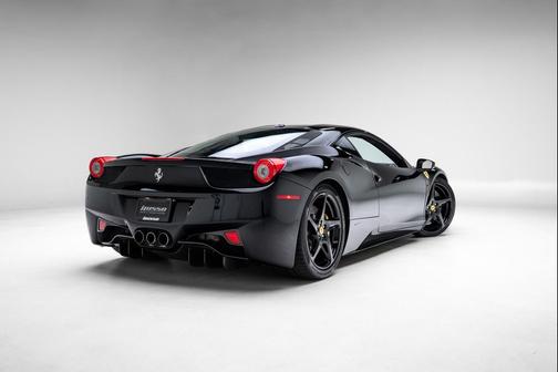 Black 2010 Ferrari 458 Italia Base