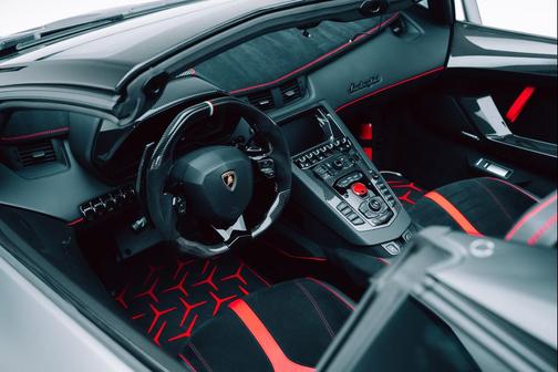 2020 Lamborghini Aventador SVJ LP 770-4 SVJ