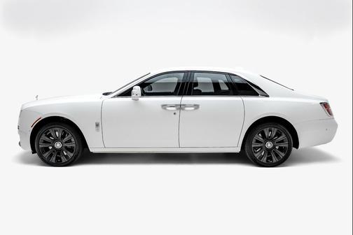 English White 2022 Rolls-Royce Ghost Sedan