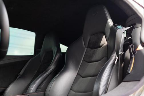2012 McLaren MP4-12C Base