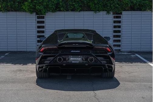2023 Lamborghini Huracan EVO Coupe RWD