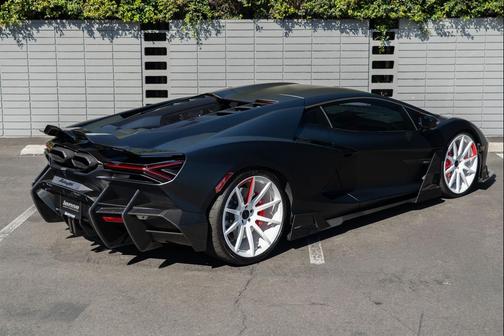 Nero Nemesis Matte 2024 Lamborghini Revuelto Mansory