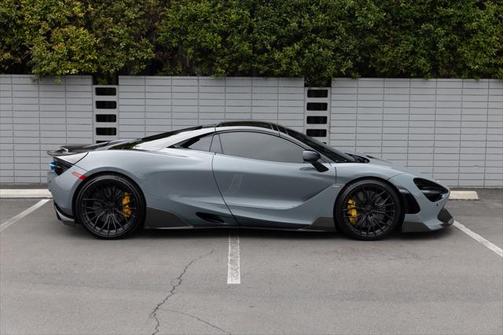 2020 McLaren 720S Base