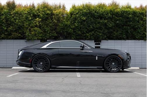 2024 Rolls-Royce Spectre Coupe