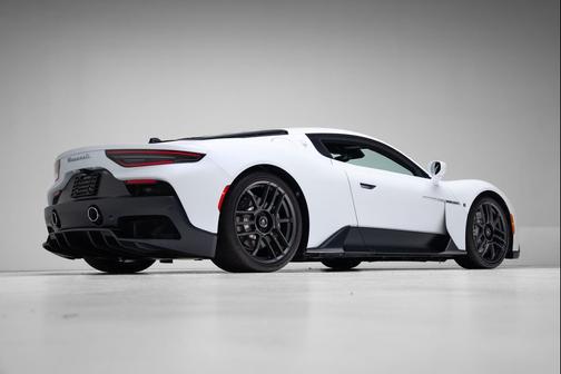 2023 Maserati MC20 Coupe