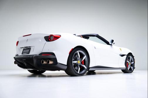 2022 Ferrari Portofino M Base
