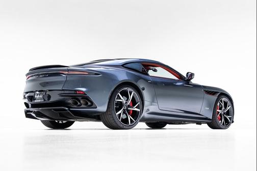 2019 Aston Martin DBS Superleggera